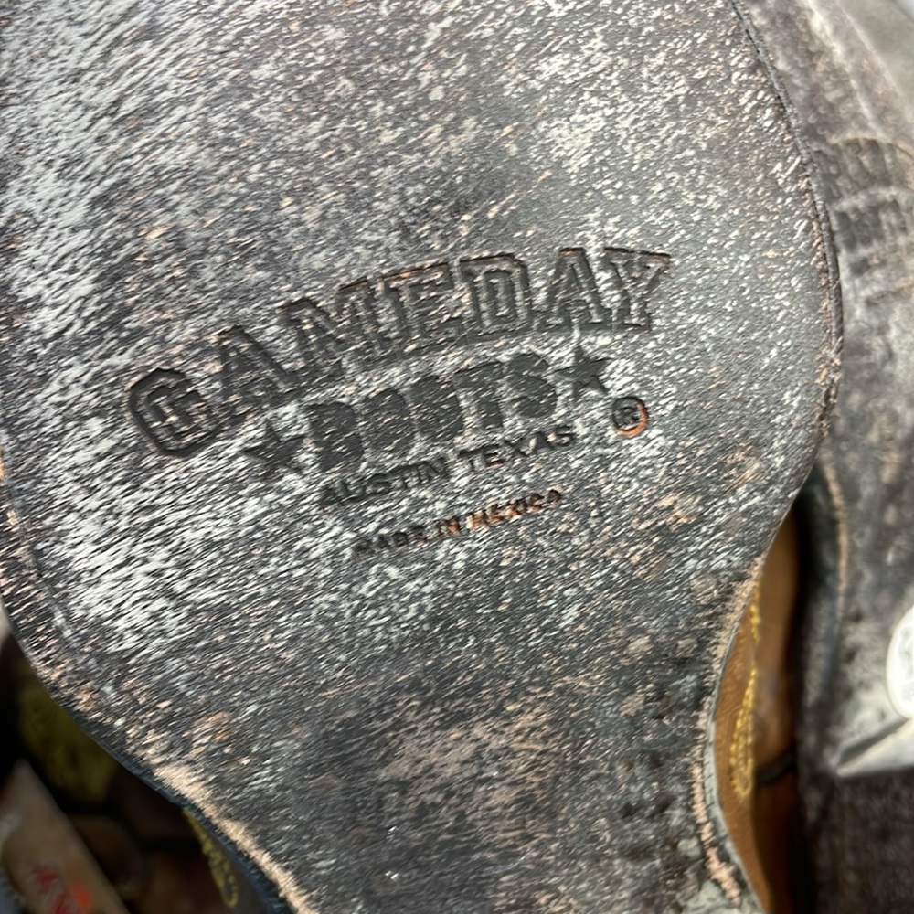 ⭐️NWT Colorado State woman’s gameday embroidered distressed cowboy boots SZ 5.5B - Picture 11 of 12